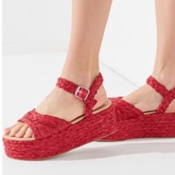 - UO ROSALIE PLATFORM SANDALS - Picture 2 of 3